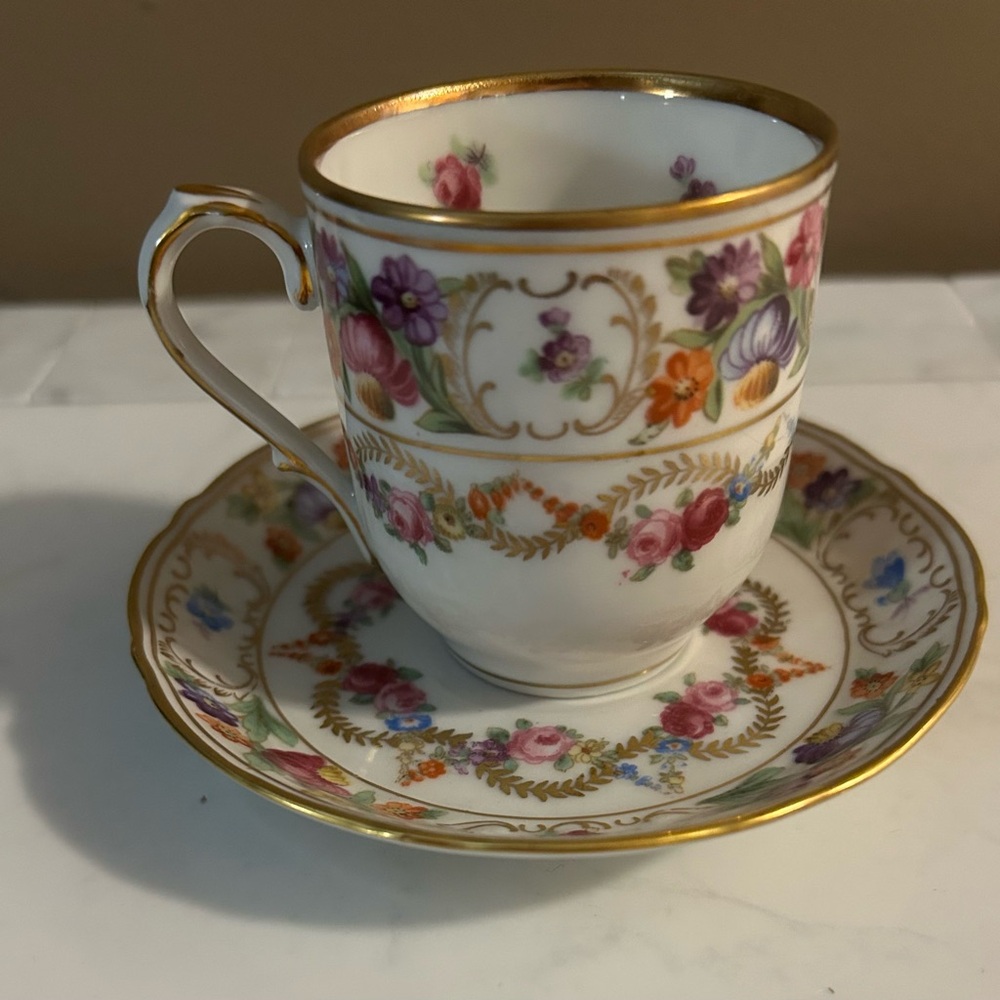 Schumann Germany Antique Demitasse tea cup and saucer. Set of 4. $220 value